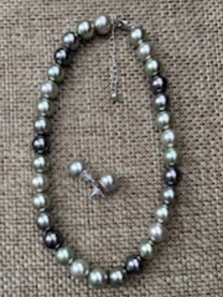 Avi & Avi Designs Necklace & Earrings- High Quality Shell Pearls